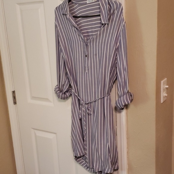 Time & Tru stripe dress - Picture 3 of 3